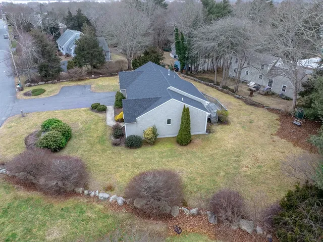 $899,000 | 21 Hitching Post Road, Mattapoisett, MA 02739