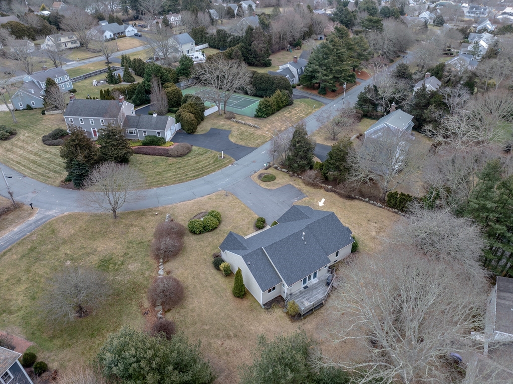 21 Hitching Post Road Mattapoisett, MA 02739 - Photo 4 of 40