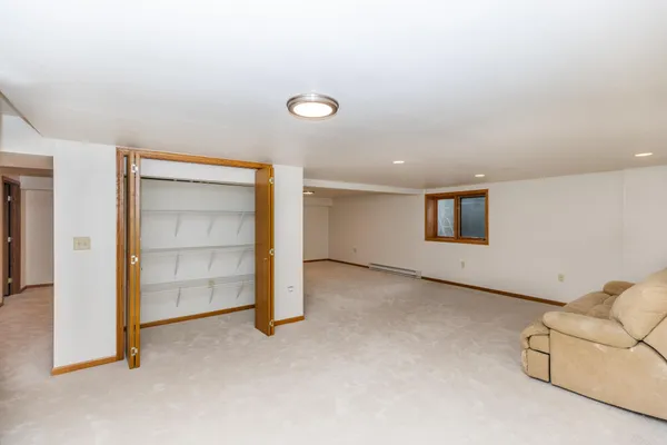 $874,900 | 1301 64th Avenue North, Fargo, ND 58102