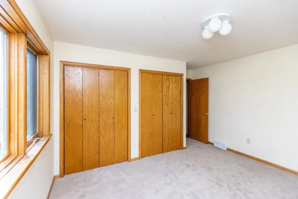 $874,900 | 1301 64th Avenue North, Fargo, ND 58102