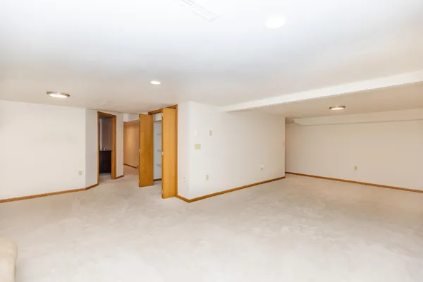 $874,900 | 1301 64th Avenue North, Fargo, ND 58102