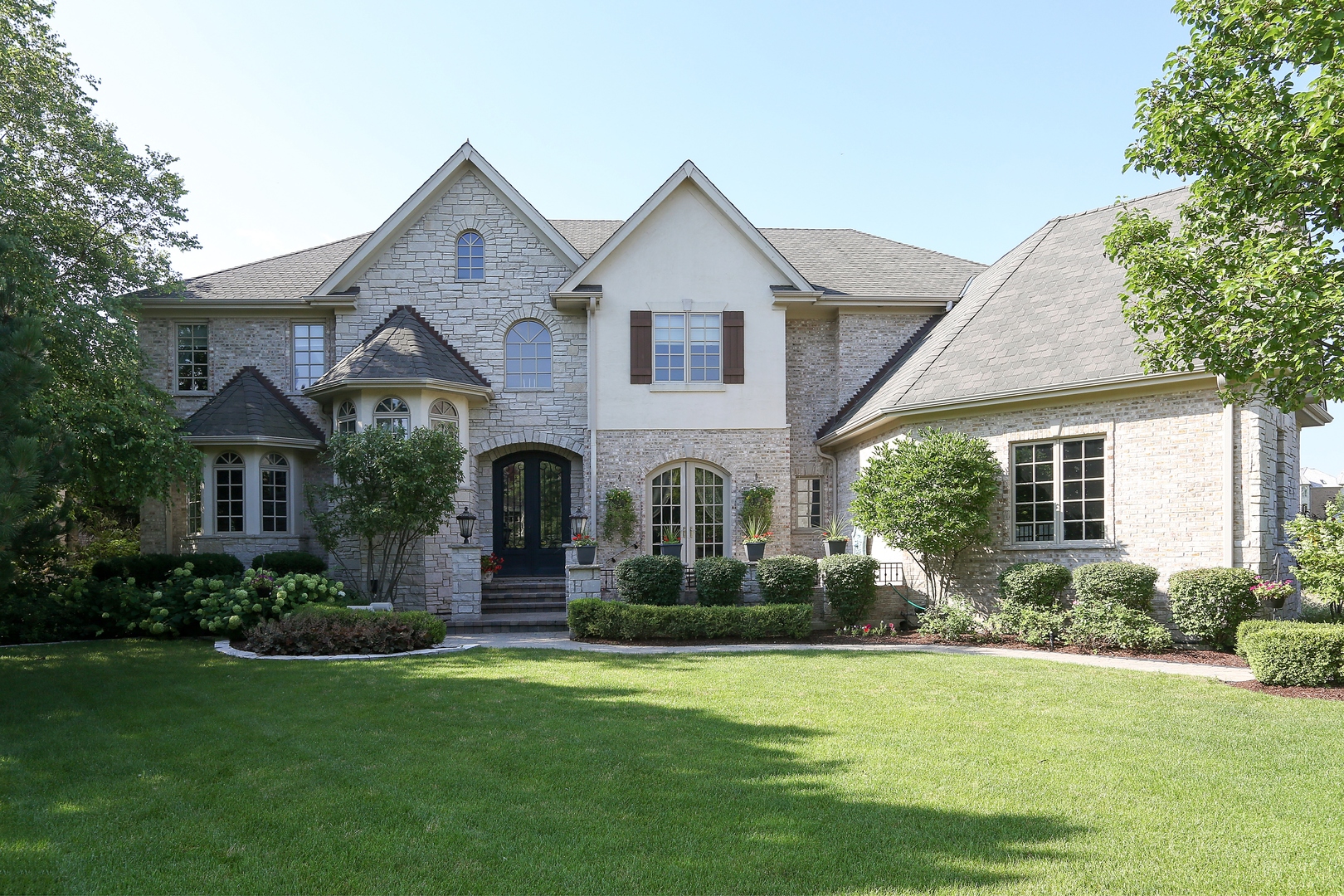8521 Johnston Road Burr Ridge, IL 60527 - Photo 1 of 31