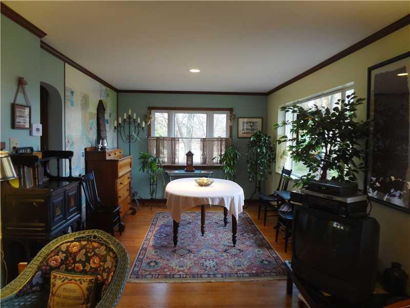 2706 Graceland Road New Castle, PA 16105 - Photo 7 of 18 Dining Room.