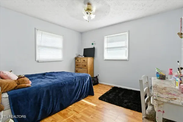 $168,000 | 409 Meadow Lane, Middlesboro, KY 40965