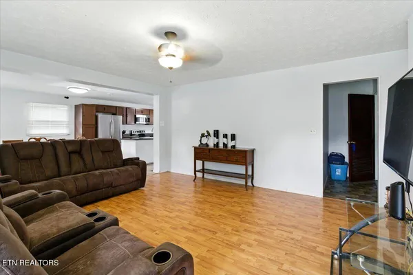 $168,000 | 409 Meadow Lane, Middlesboro, KY 40965