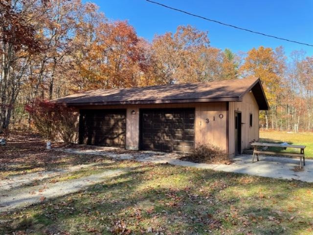 1310 West Fruitvale Road Montague, MI 49437 - Photo 3 of 16 IMG_0015