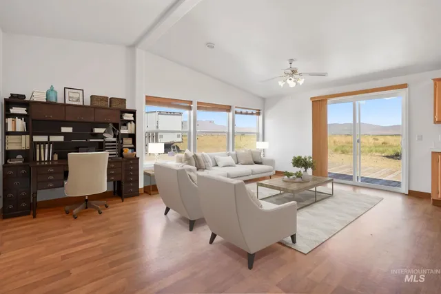 $535,000 | 80 Highway 20, Fairfield, ID 83327