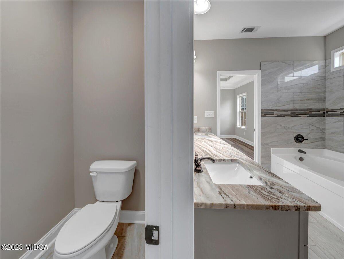 104 Raspberry Trail Perry, GA 31069 - Photo 26 of 60 15 owners bathroom