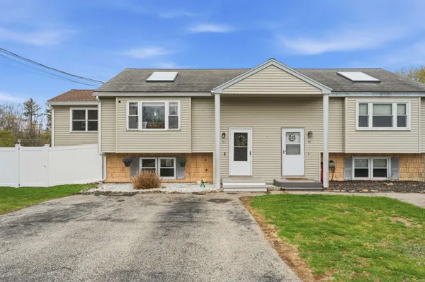 $379,000 | 1 L Matthew Drive, Unit L, Derry, NH 03038