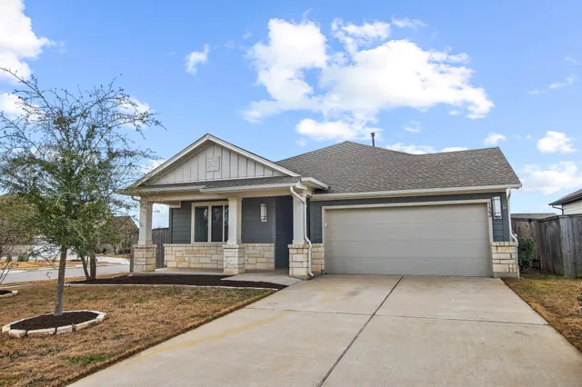 $350,000 | 133 James Rose Lane, Bastrop, TX 78602