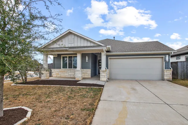 $350,000 | 133 James Rose Lane, Bastrop, TX 78602