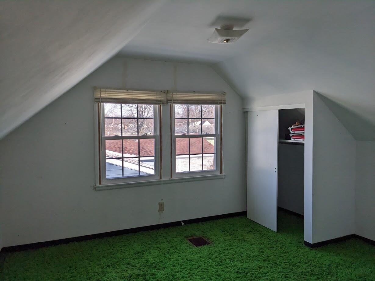 256 Sturbridge Road Columbus, OH 43228 - Photo 15 of 15 Upper Level Bedroom
