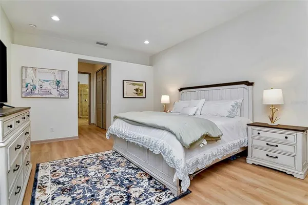 $5,500 | 20110 Pond Spring Way, Tampa, FL 33647