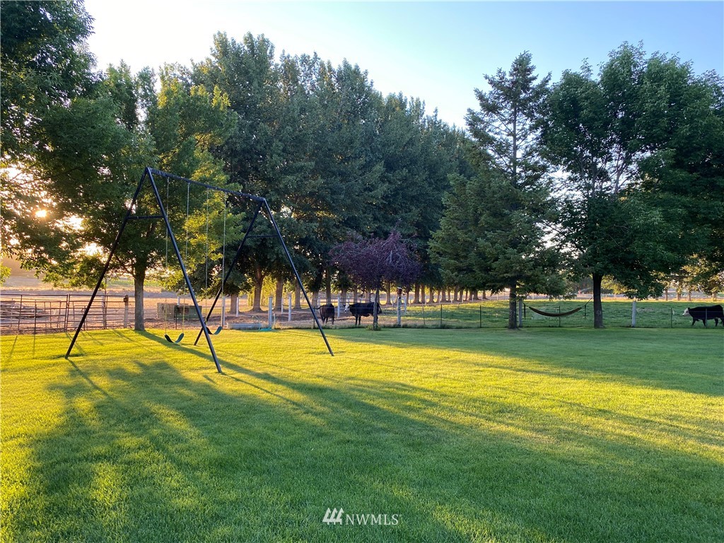 234 Lynn Road Northeast Moses Lake, WA 98837 - Photo 11 of 40 Gallery Image 11