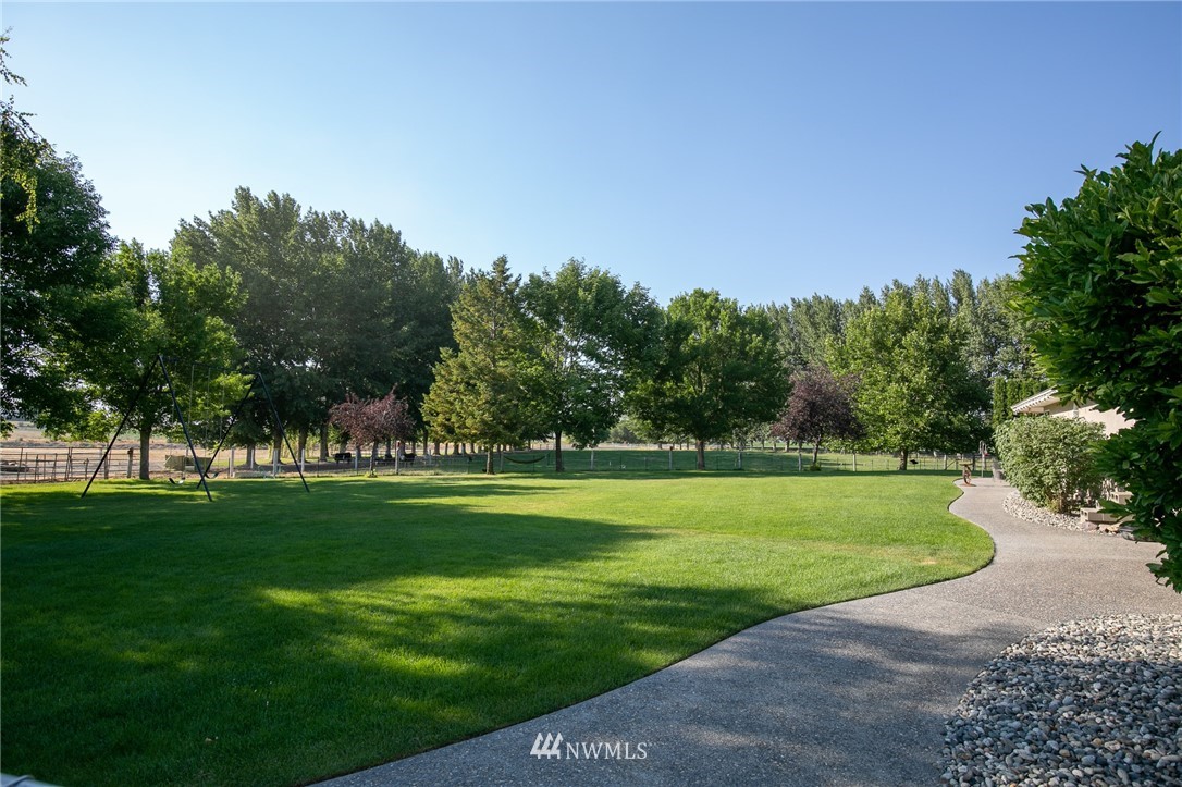234 Lynn Road Northeast Moses Lake, WA 98837 - Photo 34 of 40 Gallery Image 34