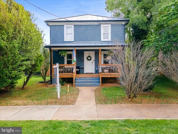 $371,000 | 511 Virginia Avenue, Front Royal, VA 22630