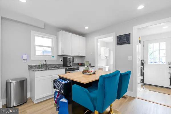 $371,000 | 511 Virginia Avenue, Front Royal, VA 22630