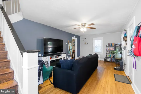 $371,000 | 511 Virginia Avenue, Front Royal, VA 22630