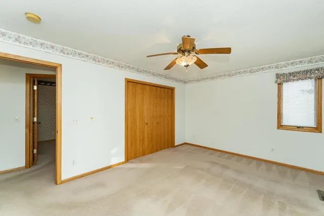 $287,000 | 490 County Road 11 Northeast, Pine Island, MN 55963