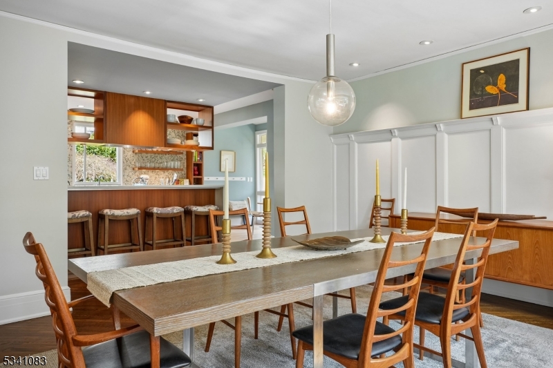 43 Ridgewood Terrace Maplewood, NJ 07040 - Photo 17 of 44