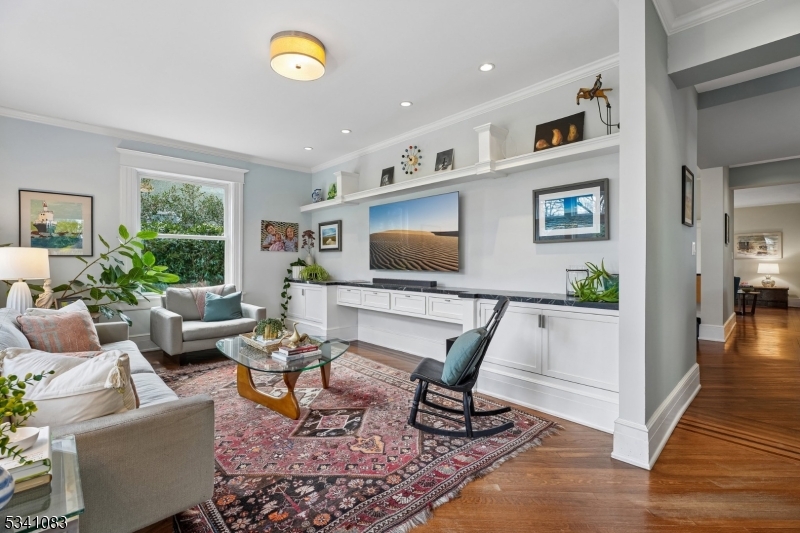 43 Ridgewood Terrace Maplewood, NJ 07040 - Photo 19 of 44