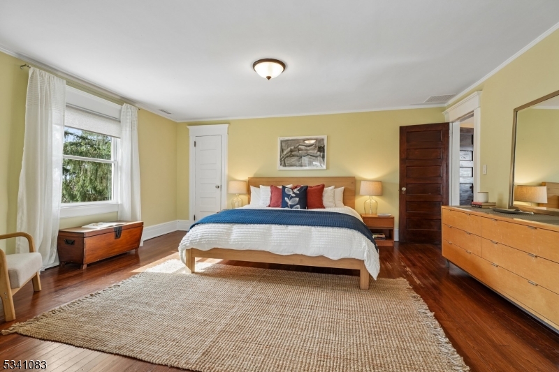 43 Ridgewood Terrace Maplewood, NJ 07040 - Photo 21 of 44