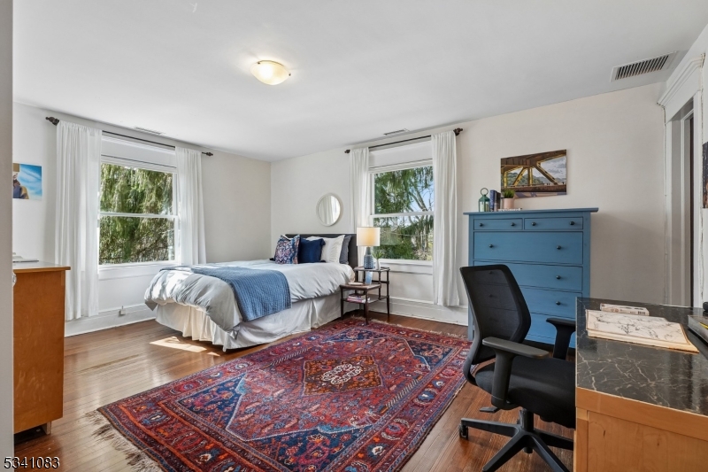 43 Ridgewood Terrace Maplewood, NJ 07040 - Photo 26 of 44