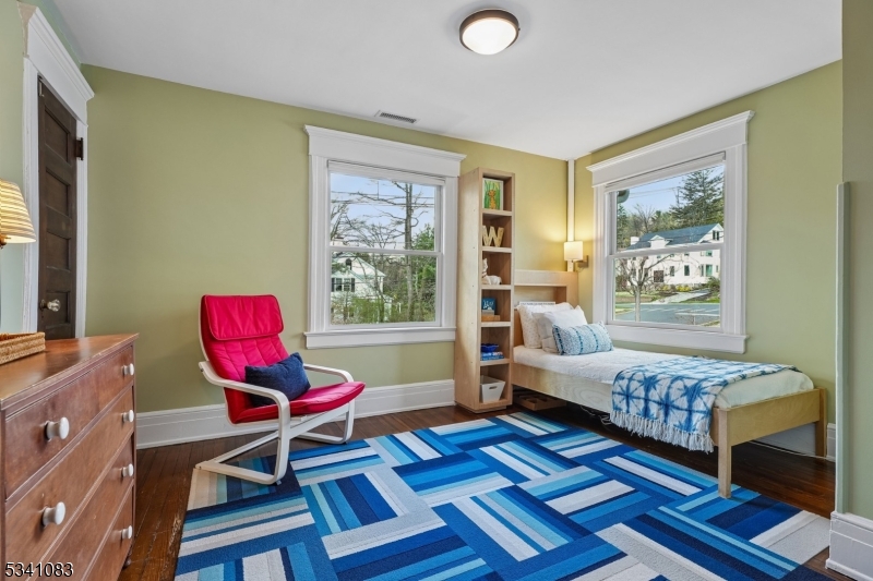 43 Ridgewood Terrace Maplewood, NJ 07040 - Photo 27 of 44