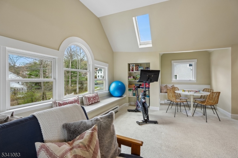 43 Ridgewood Terrace Maplewood, NJ 07040 - Photo 30 of 44