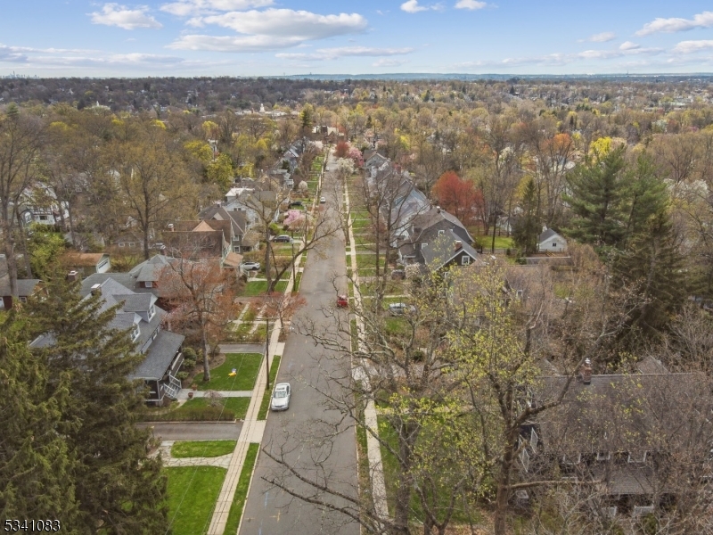 43 Ridgewood Terrace Maplewood, NJ 07040 - Photo 41 of 44