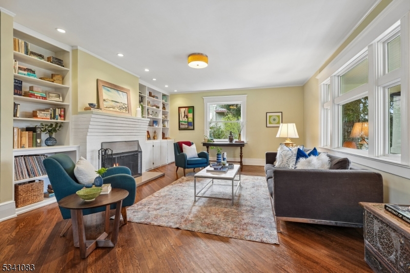 43 Ridgewood Terrace Maplewood, NJ 07040 - Photo 6 of 44