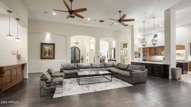 $30,000 | 9300 North 58th Street, Paradise Valley, AZ 85253