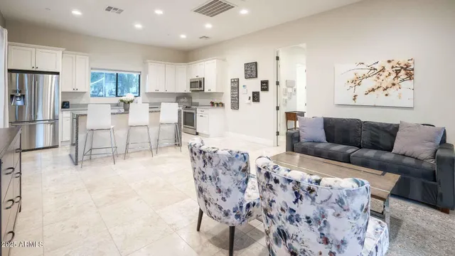 $30,000 | 9300 North 58th Street, Paradise Valley, AZ 85253