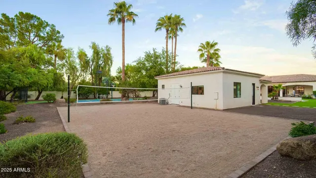$30,000 | 9300 North 58th Street, Paradise Valley, AZ 85253