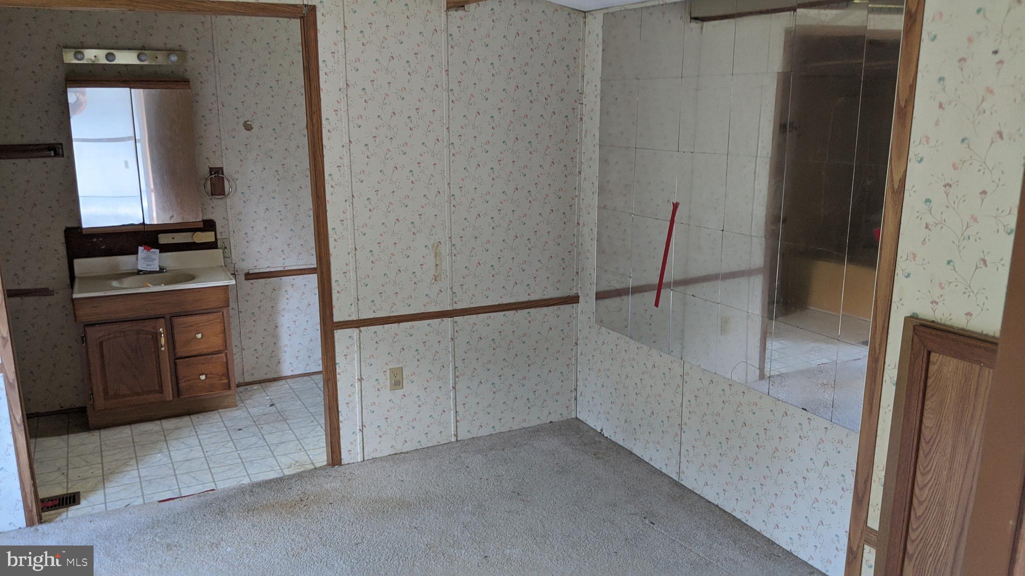 6484 Browning Road Culpeper, VA 22701 - Photo 7 of 13 Master bedroom