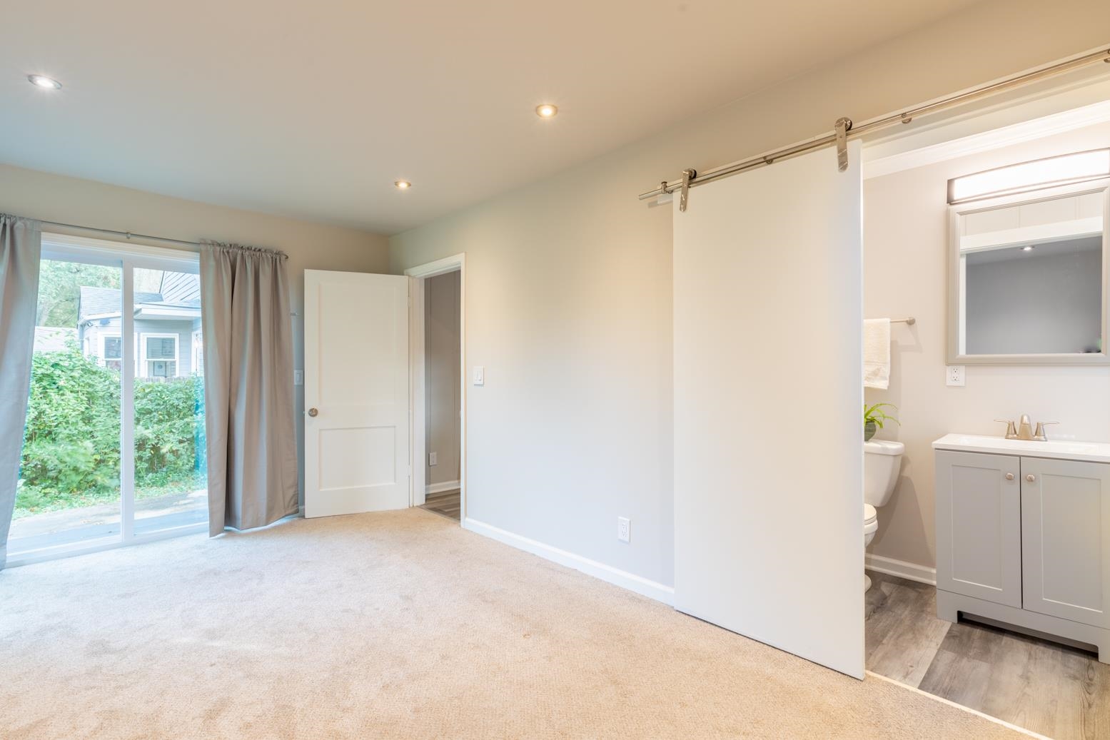 380 Holmes Circle Memphis, TN 38111 - Photo 15 of 22 a view of a kitchen with a sink and a window