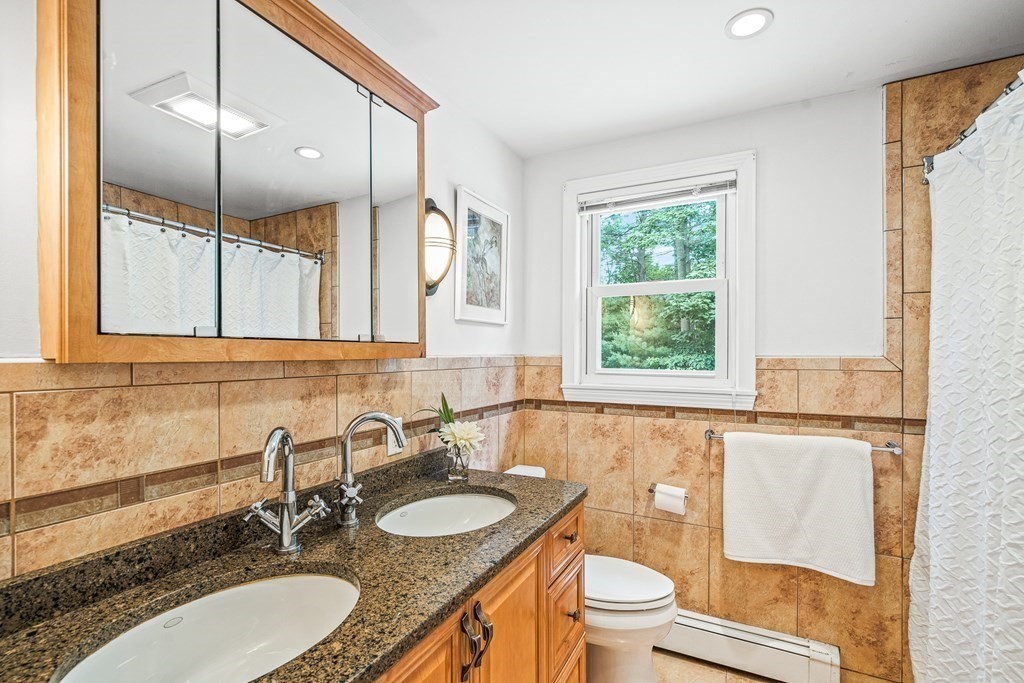 2 Matthew Street Andover, MA 01810 - Photo 24 of 42 Gallery Image 24