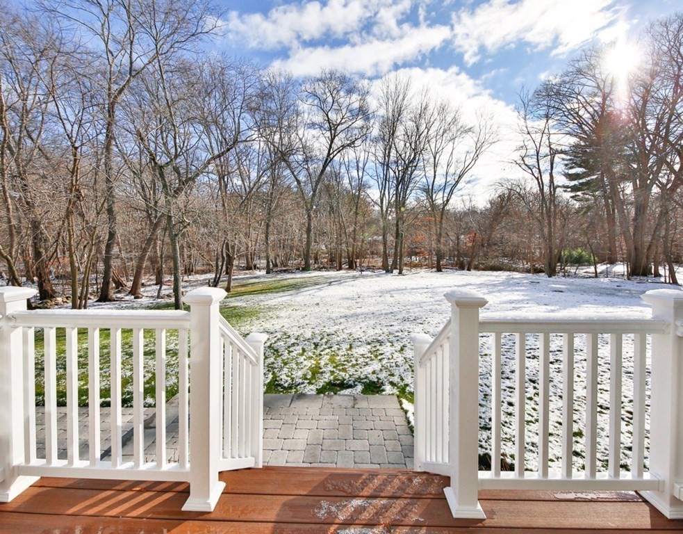 16 Jonathan Lane Bedford, MA 01730 - Photo 37 of 42