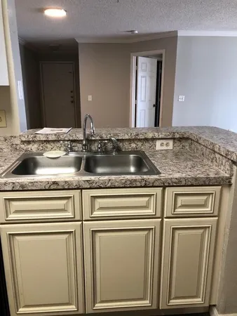 $239,000 | 1939 Summer Club Drive, Unit 215, Oviedo, FL 32765