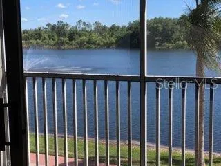 $239,000 | 1939 Summer Club Drive, Unit 215, Oviedo, FL 32765