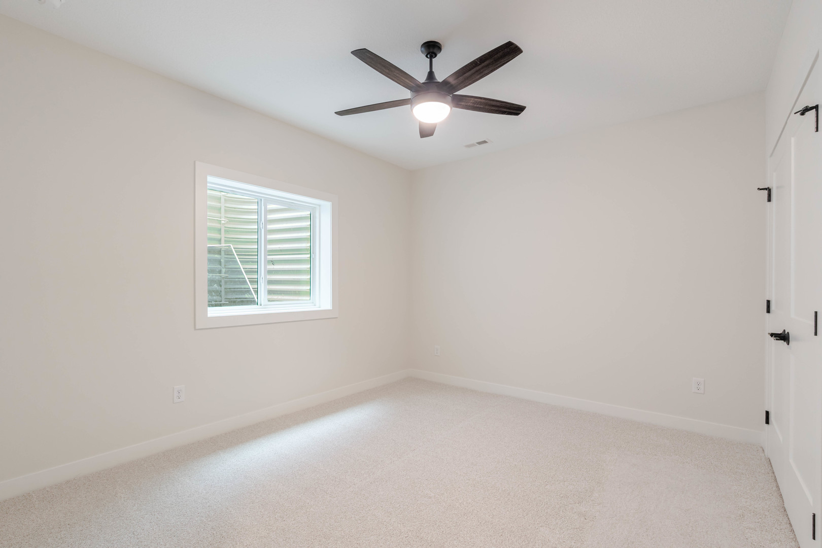 1304 Woodbine Road Bloomington, IL 61704 - Photo 42 of 49