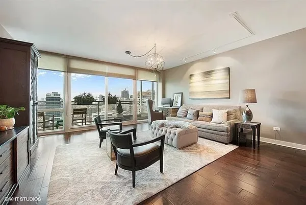 $389,000 | 757 North Orleans Street, Unit 1503, Chicago, IL 60654