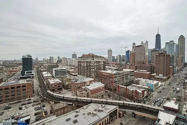 $389,000 | 757 North Orleans Street, Unit 1503, Chicago, IL 60654