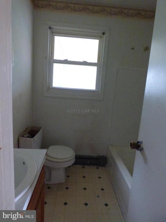 10239 Germantown Road Berlin, MD 21811 - Photo 10 of 14 Gallery Image 10
