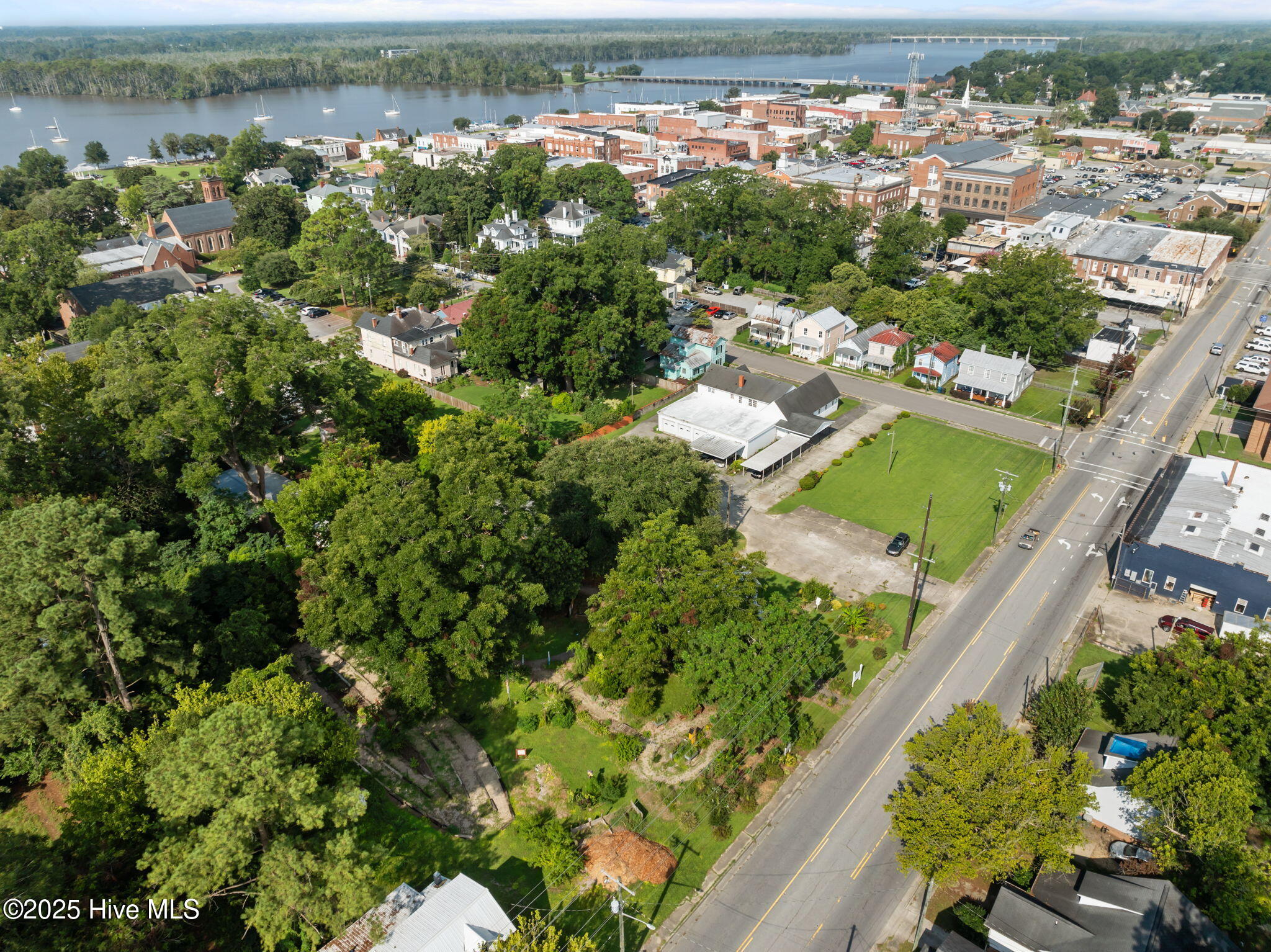 219 East 3rd Street Washington, NC 27889 - Photo 12 of 56 12-web-or-mls-DJI_0246