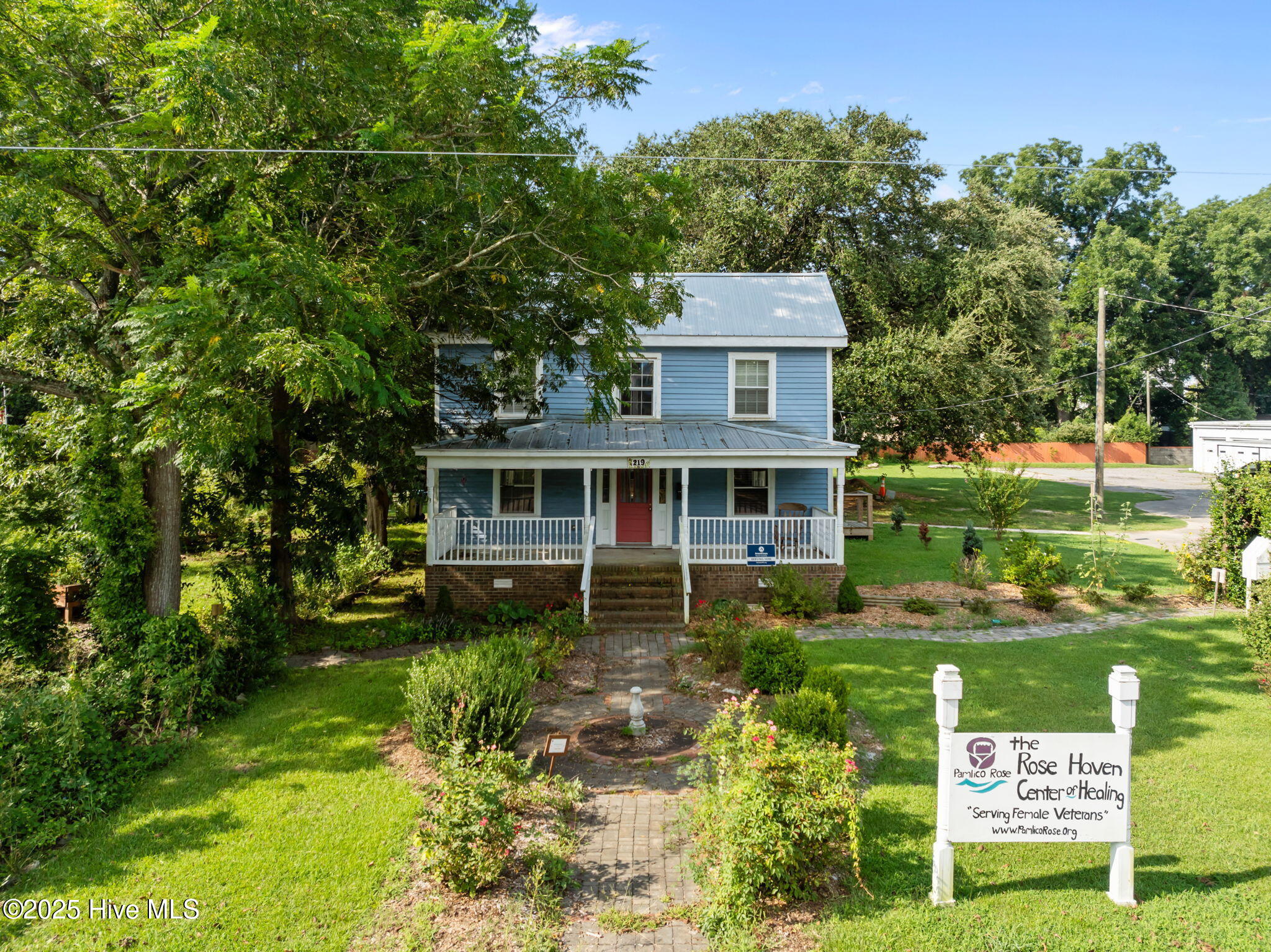 219 East 3rd Street Washington, NC 27889 - Photo 2 of 56 2-web-or-mls-DJI_0238