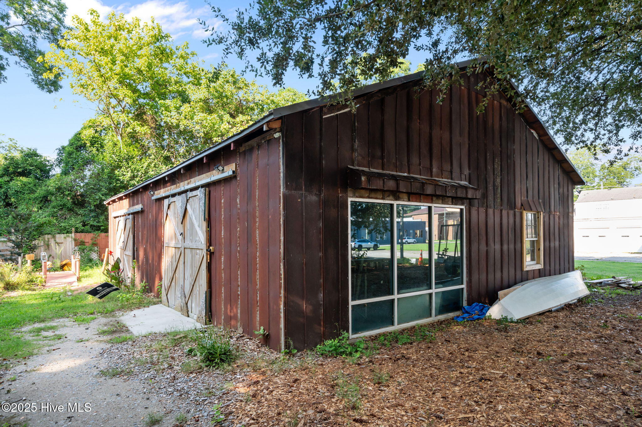 219 East 3rd Street Washington, NC 27889 - Photo 23 of 56 23-web-or-mls-LHV_5403