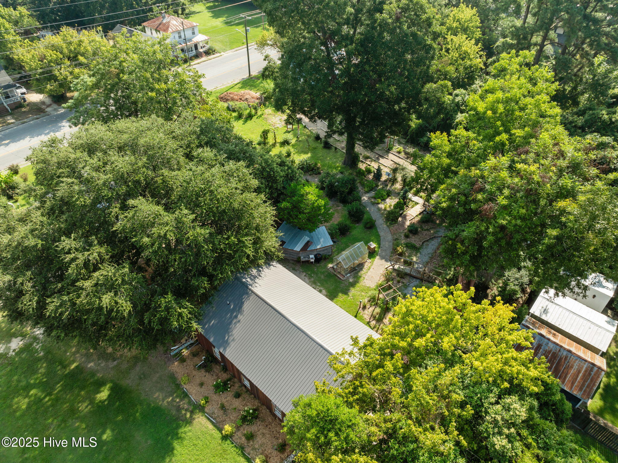 219 East 3rd Street Washington, NC 27889 - Photo 8 of 56 8-web-or-mls-DJI_0241