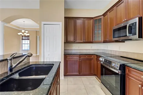 an empty room with window