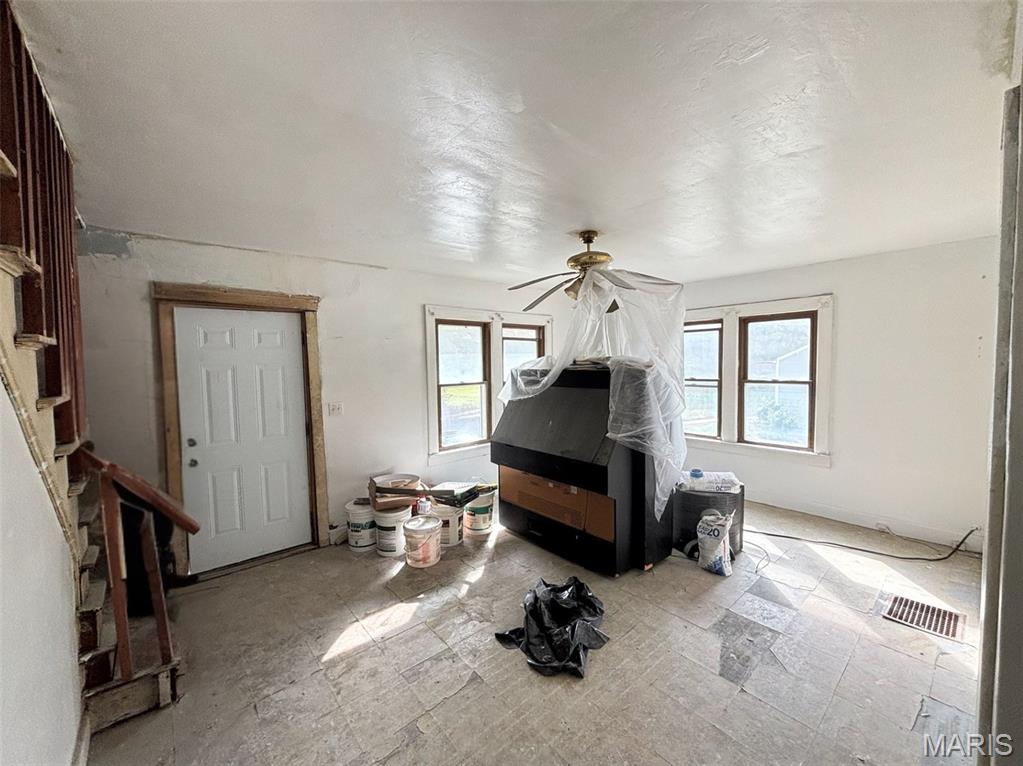 21 South 57th Street Belleville, IL 62226 - Photo 3 of 25